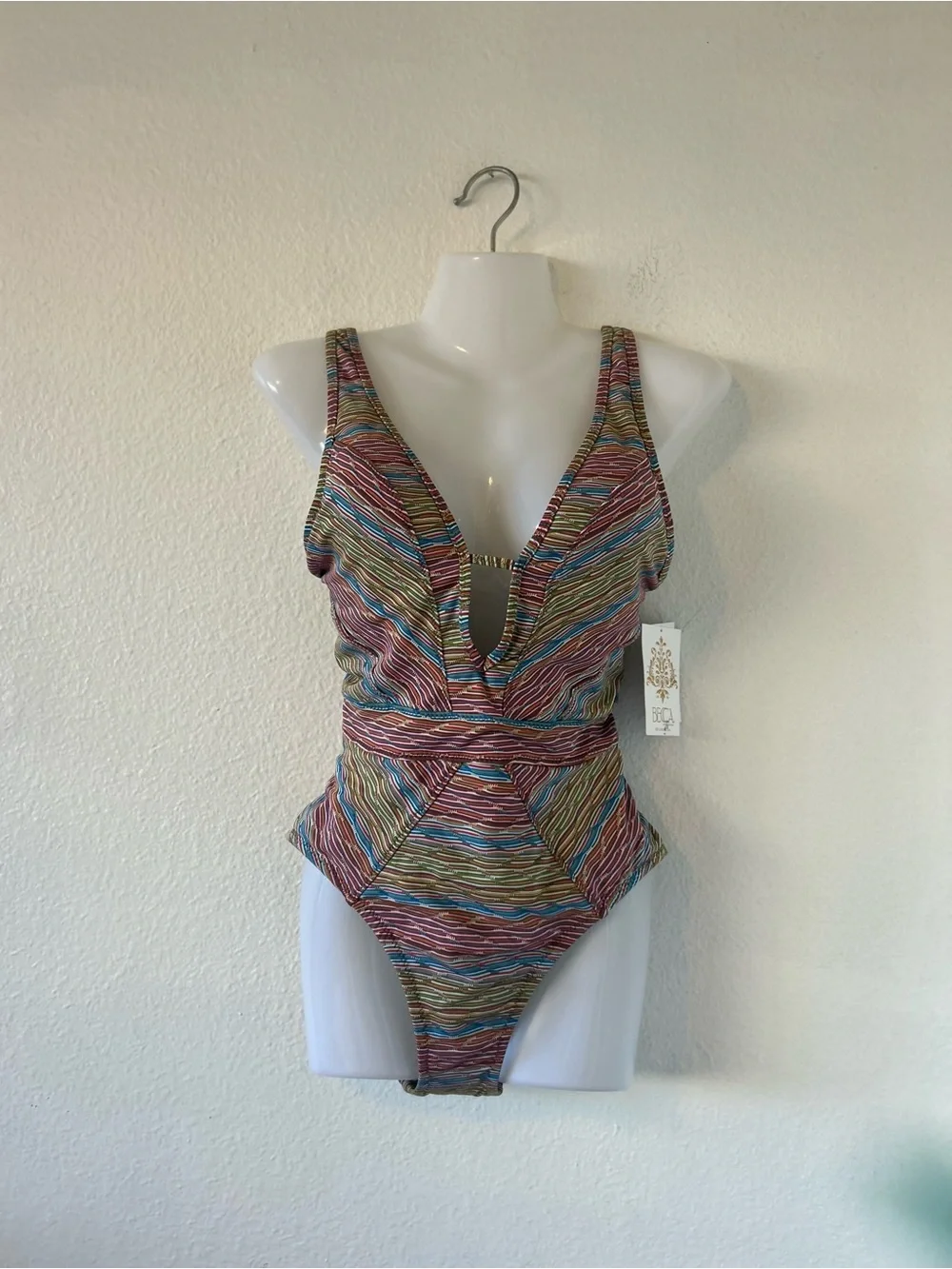 Becca Free Spirit Plunge One Piece Swimsuit Size S